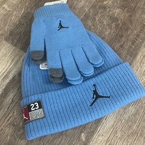 NWT JORDAN Kids’ 23 Beanie And Glove Set Youth Girls / Boys Legend Blue